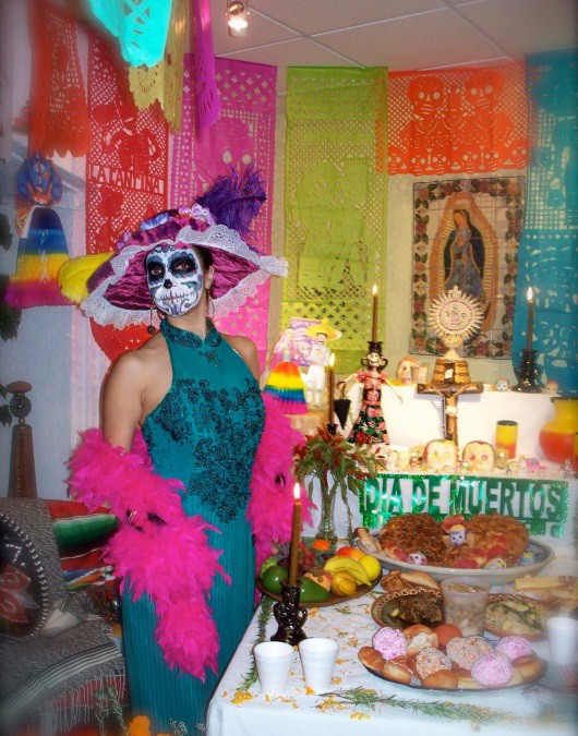 Celebrando Día de Muertos con Alfabetización