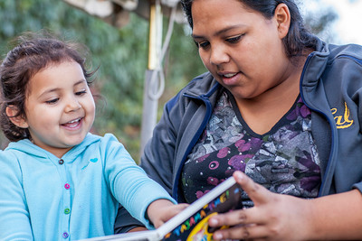 Emeryville, CA Barnes & Noble Chooses Tandem, Partners in Early Learning As Local Non-Profit Recipient!